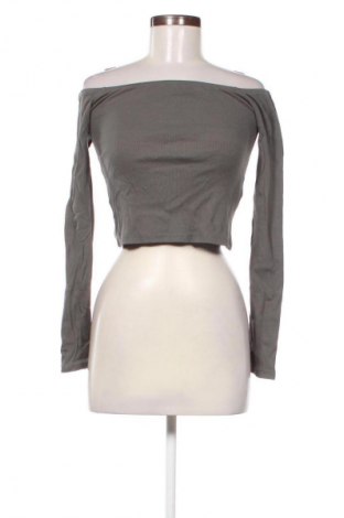 Damski sweter Pull&Bear, Rozmiar L, Kolor Zielony, Cena 27,40 zł