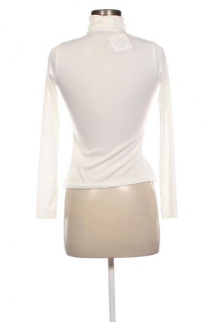 Damen Rollkragen Boohoo, Größe M, Farbe Weiß, Preis 8,00 €