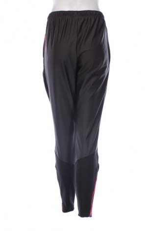 Damen Sporthose Kipsta, Größe XL, Farbe Mehrfarbig, Preis 7,83 €