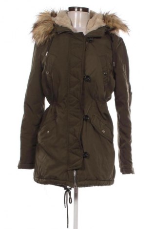 Damenjacke Bershka, Größe S, Farbe Grün, Preis 26,99 €