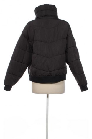 Γυναικείο μπουφάν Monki, Μέγεθος M, Χρώμα Μαύρο, Τιμή 13,99 €