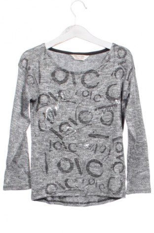 Detská blúzka  Unbranded, Veľkosť 4-5y/ 110-116 cm, Farba Sivá, Cena  1,95 €