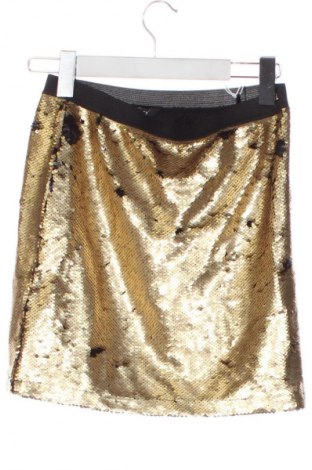 Gyerek szoknya Guess, Méret 10-11y / 146-152 cm, Szín Arany
, Ár 20 314 Ft