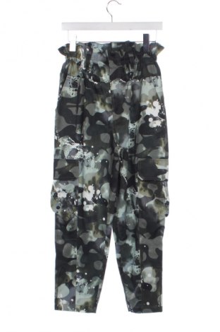 Детски панталон DKNY, Размер 13-14y/ 164-168 см, Цвят Многоцветен, Цена 56,24 €, #134514408
