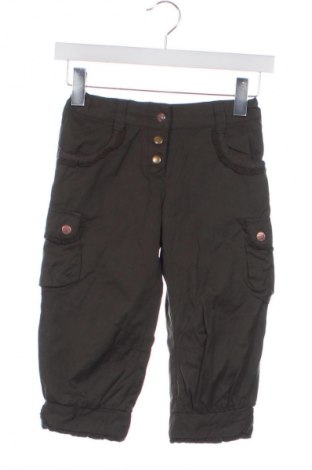 Kinderhose Lisa Rose, Größe 6-7y/ 122-128 cm, Farbe Grün, Preis 6,99 €