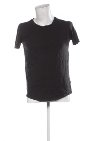 Pánské tričko  Lee, Velikost M, Barva Černá, Cena  359,00 Kč