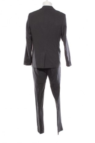 Мъжки костюм Pier One, Размер S, Цвят Сив, Цена 84,36 €