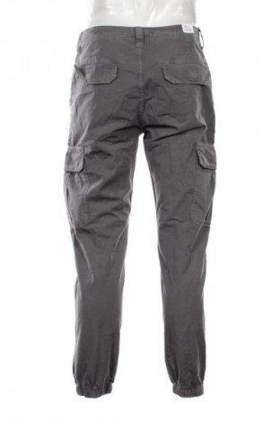 Pantaloni de bărbați Tommy Jeans, Mărime M, Culoare Gri, Preț 185,99 Lei