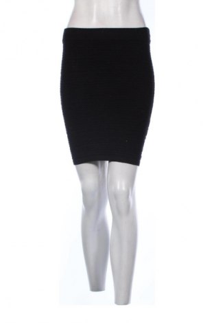 Sukňa Amisu, Veľkosť S, Farba Čierna, Cena  2,95 €