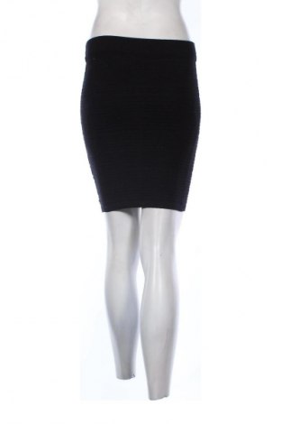 Sukňa Amisu, Veľkosť S, Farba Čierna, Cena  2,95 €