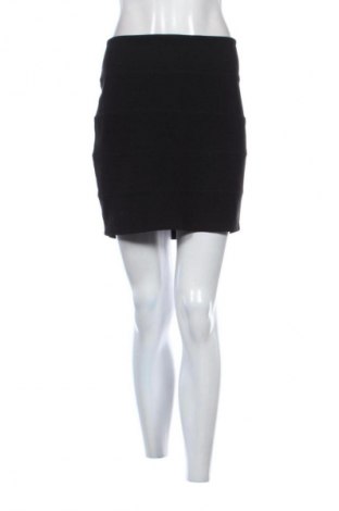 Sukňa Amisu, Veľkosť M, Farba Čierna, Cena  2,95 €