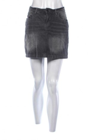 Rock Esmara, Größe XL, Farbe Grau, Preis 3,99 €