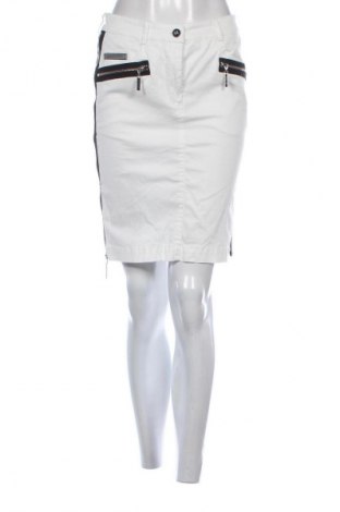 Rock Eva & Claudi, Größe M, Farbe Weiß, Preis 4,99 €