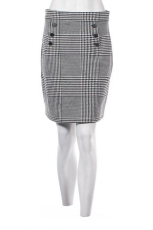 Пола H&M, Размер M, Цвят Многоцветен, Цена 2,04 €