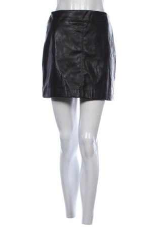 Пола H&M Divided, Размер M, Цвят Черен, Цена 6,13 €