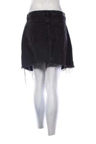 Пола Mango, Размер XL, Цвят Черен, Цена 9,71 €