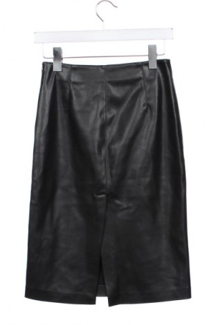 Sukně Mango, Velikost XS, Barva Černá, Cena  229,00 Kč