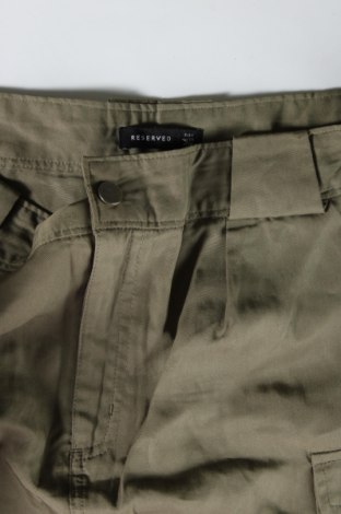 Spódnica Reserved, Rozmiar L, Kolor Zielony, Cena 23,99 zł