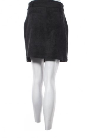 Fustă Reserved, Mărime S, Culoare Negru, Preț 15,99 Lei