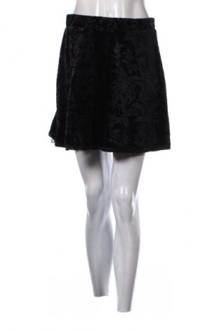 Rock Romwe, Größe S, Farbe Mehrfarbig, Preis 1,99 €