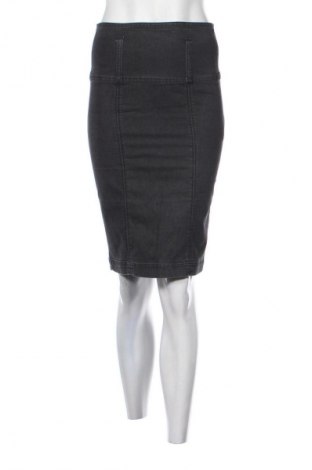 Rock Stradivarius, Größe S, Farbe Schwarz, Preis 3,99 €