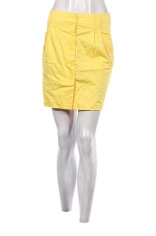 Sukně United Colors Of Benetton, Velikost M, Barva Žlutá, Cena  569,00 Kč