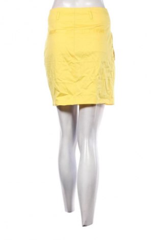 Sukně United Colors Of Benetton, Velikost M, Barva Žlutá, Cena  569,00 Kč