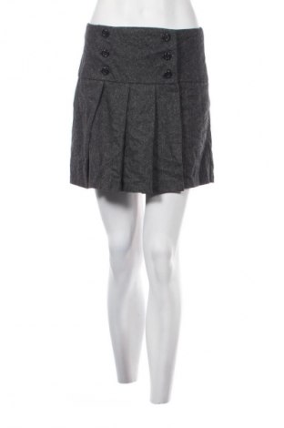 Fustă United Colors Of Benetton, Mărime M, Culoare Gri, Preț 7,99 Lei