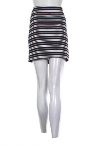 Rock Yessica, Größe M, Farbe Mehrfarbig, Preis 3,99 €