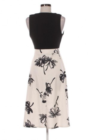 Рокля Anna F., Размер S, Цвят Многоцветен, Цена 25,05 €