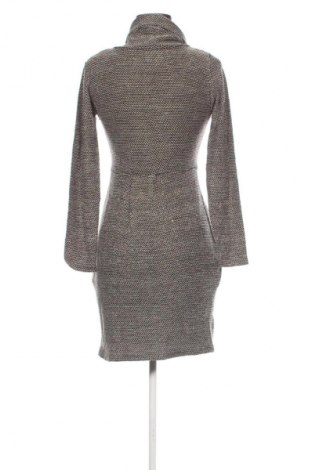 Рокля Apricot, Размер S, Цвят Многоцветен, Цена 2,04 €