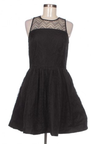 Šaty  Armani Exchange, Velikost M, Barva Černá, Cena  299,00 Kč