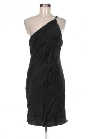 Kleid Bershka, Größe XL, Farbe Schwarz, Preis 7,99 €