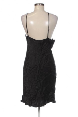 Kleid Bershka, Größe XL, Farbe Schwarz, Preis 7,99 €