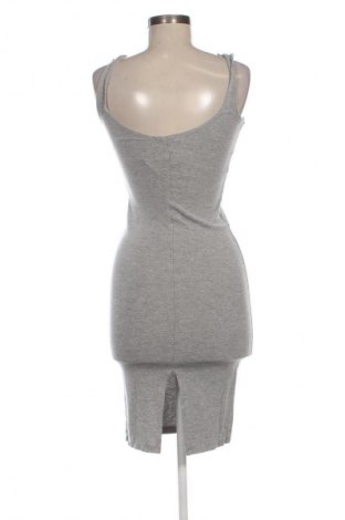 Kleid Bershka, Größe S, Farbe Grau, Preis 12,99 €