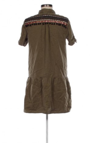 Sukienka Clockhouse, Rozmiar S, Kolor Zielony, Cena 37,35 zł