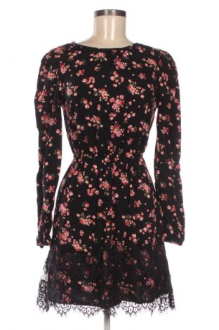 Kleid Cropp, Größe S, Farbe Mehrfarbig, Preis 8,99 €