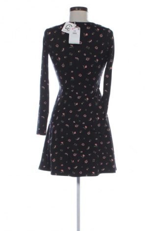 Sukienka Cropp, Rozmiar XS, Kolor Kolorowy, Cena 188,30 zł