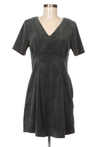 Kleid Daphne, Größe M, Farbe Grün, Preis 19,99 €