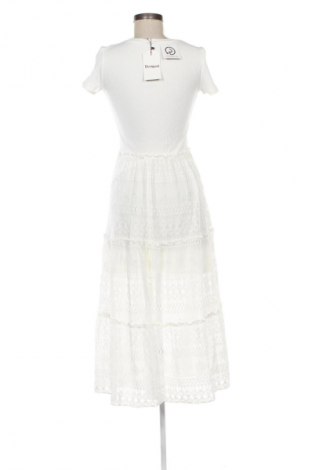 Šaty  Desigual, Velikost M, Barva Bílá, Cena  1 749,00 Kč
