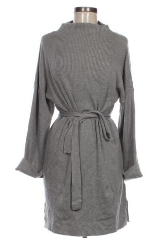 Kleid Edited, Größe XS, Farbe Grau, Preis 15,99 €