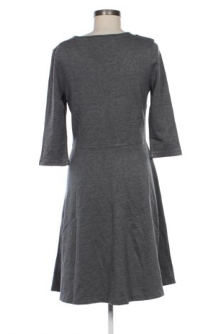 Sukienka Esmara, Rozmiar M, Kolor Szary, Cena 29,99 zł