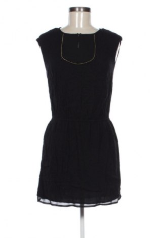 Kleid Etam, Größe S, Farbe Schwarz, Preis 10,99 €