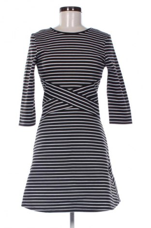 Šaty  Fb Sister, Velikost M, Barva Vícebarevné, Cena  79,00 Kč