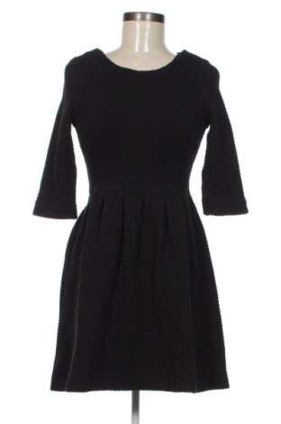 Šaty  Ganni, Velikost XS, Barva Černá, Cena  259,00 Kč