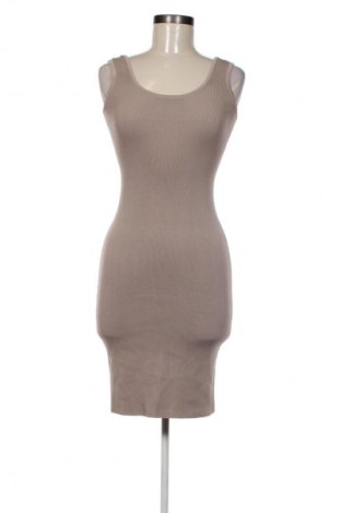 Рокля Guess, Размер M, Цвят Кафяв, Цена 49,59 €