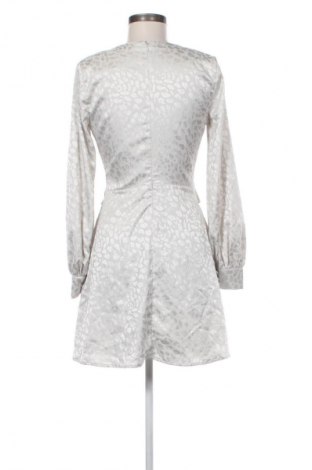 Kleid Guess, Größe XS, Farbe Grau, Preis 42,99 €