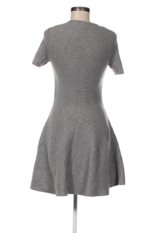 Kleid H&M, Größe S, Farbe Grau, Preis 9,61 €