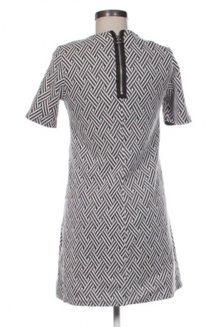 Kleid H&M Divided, Größe M, Farbe Mehrfarbig, Preis 8,10 €