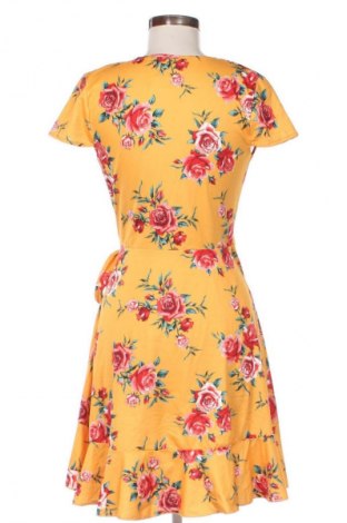 Kleid H&M Divided, Größe S, Farbe Mehrfarbig, Preis 4,84 €